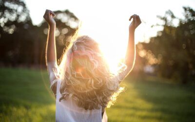 5 FACTORES PRINCIPALES EN LA SALUD DE LA MUJER
